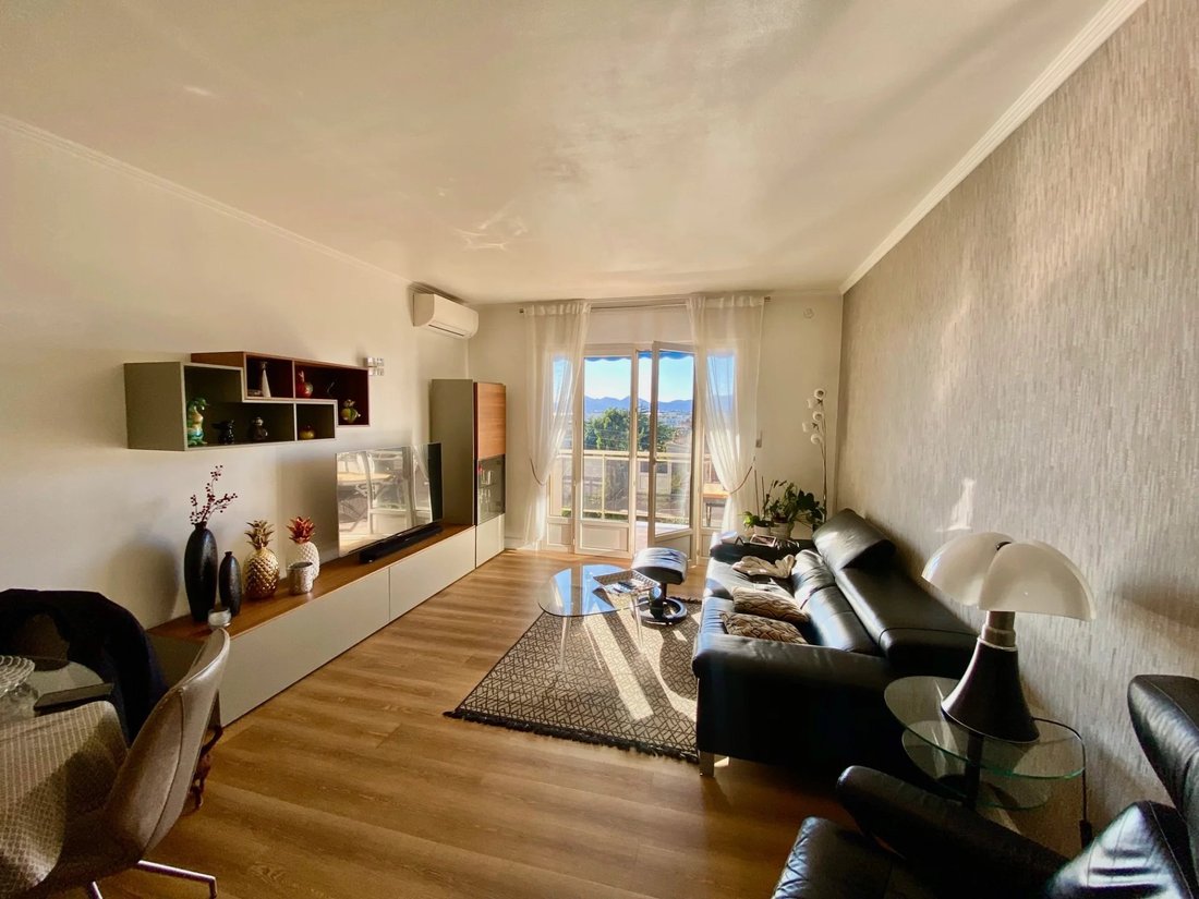 Apartment in La Source, Cannes, France 4 - 16492014