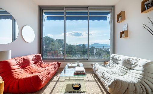 Apartment in Bompard, 7e Arrondissement, Marseille 1