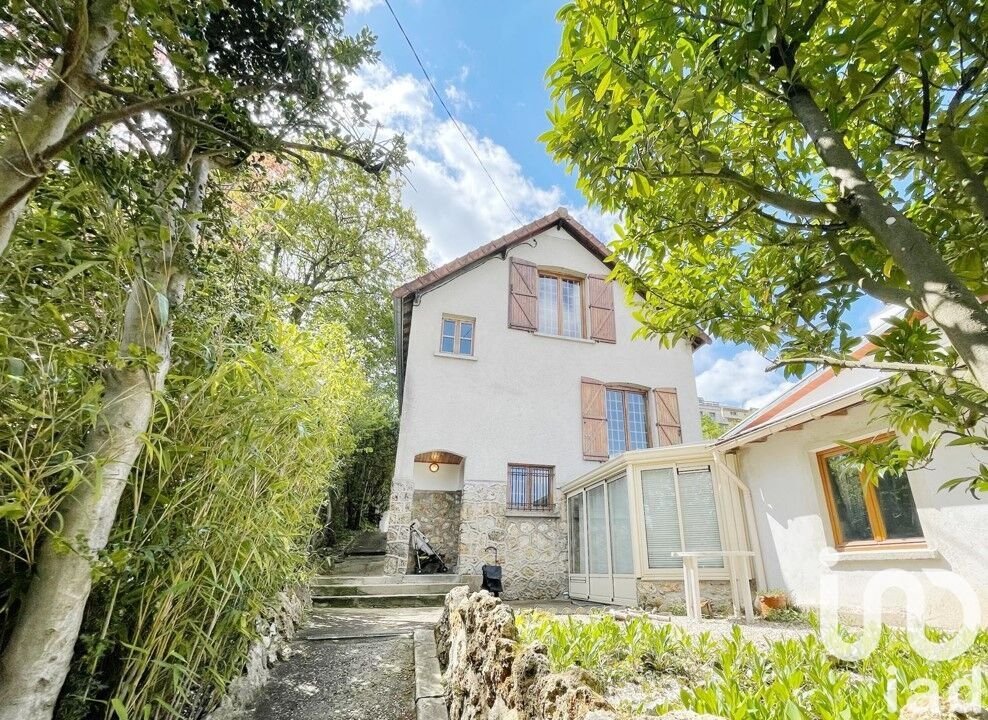 House in Orsay, Ile-de-France, France 2 - 16492591