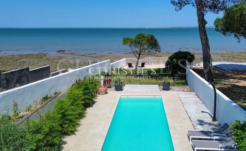 House in La Flotte, Nouvelle-Aquitaine, France 1