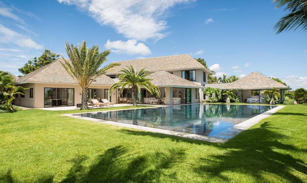 Luxury 6 Bedroom Villa For Sale At In Belle Rive, Flacq District ...