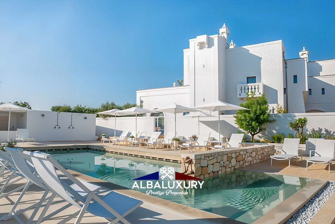 Villa in Polignano a Mare, Apulia, Italy 1 - 15346613