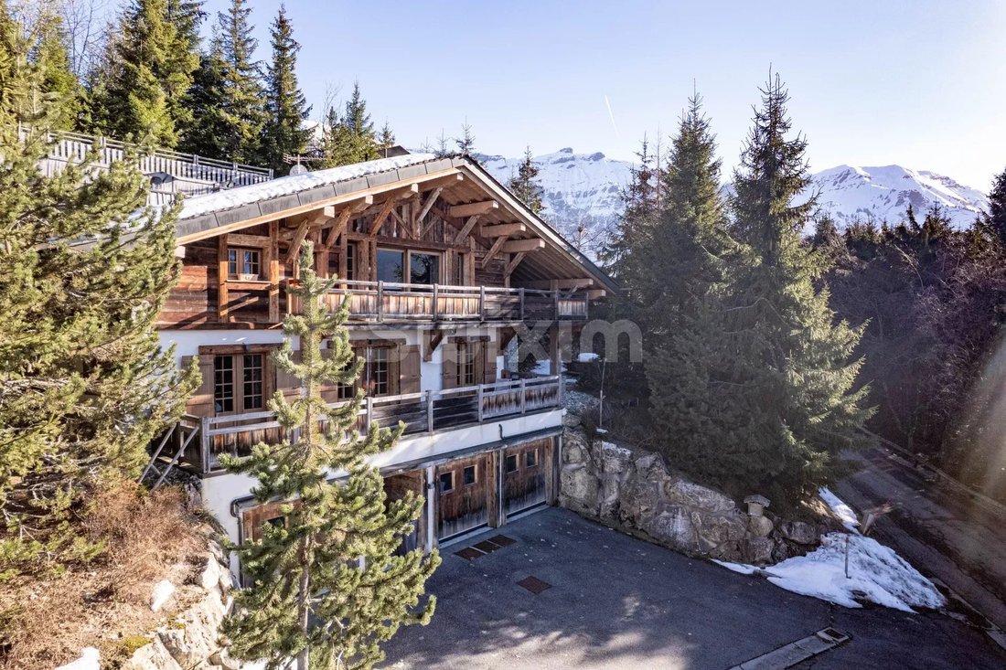 Chalet in Megève, Auvergne-Rhône-Alpes, France 1 - 16485559