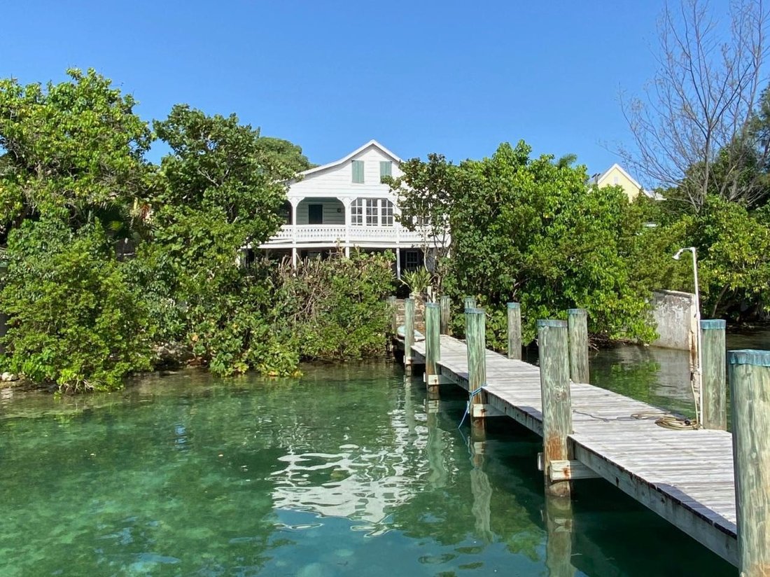 House in Harbour Island, Bahamas 4 - 16486052