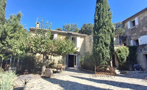 House in Montsegur-sur-Lauzon, Auvergne-Rhône-Alpes, France 1