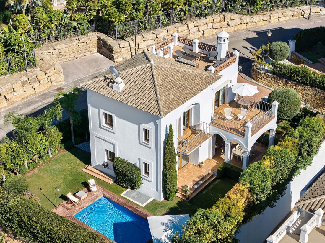 Villa in Estepona, Andalusia, Spain 2 - 16492159