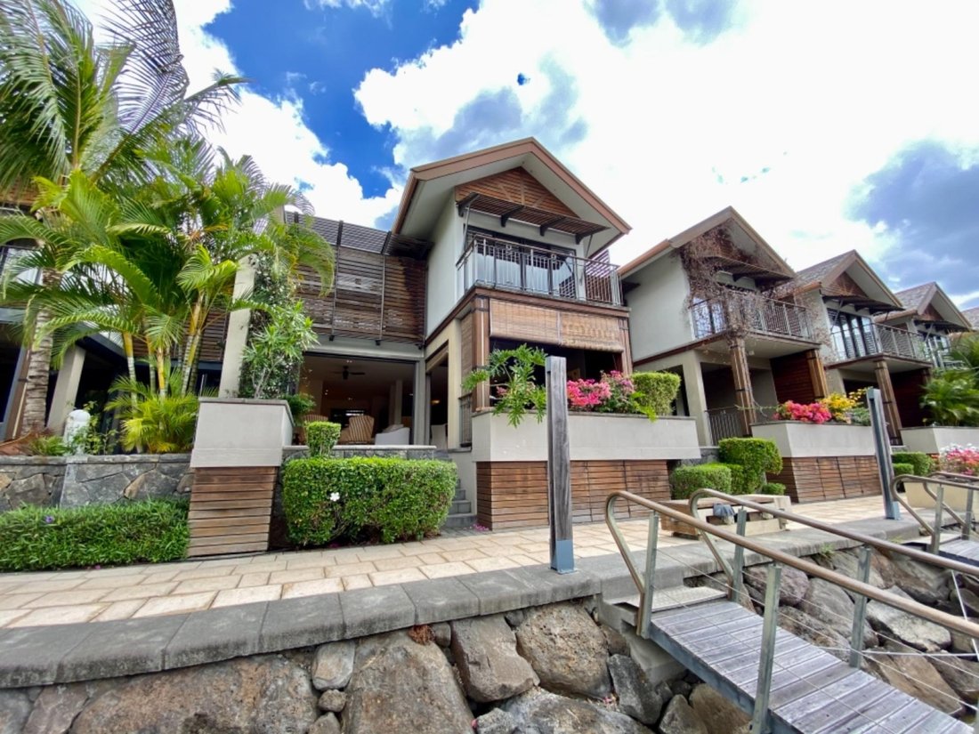 Townhouse in Black River, Rivière Noire District, Mauritius 1 - 16496110