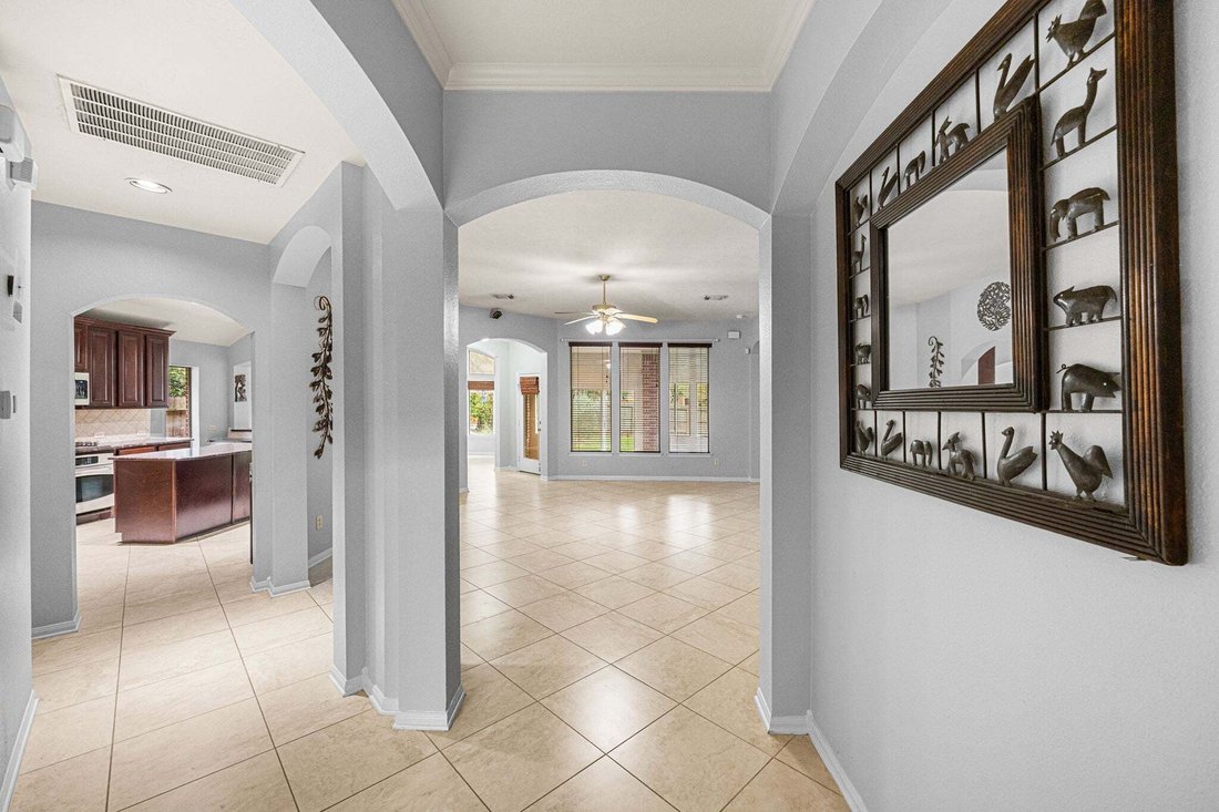 House in Sugar Land, Texas, United States 5 - 16486693