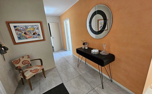 The Aristocratic Chateau Of Beechwood