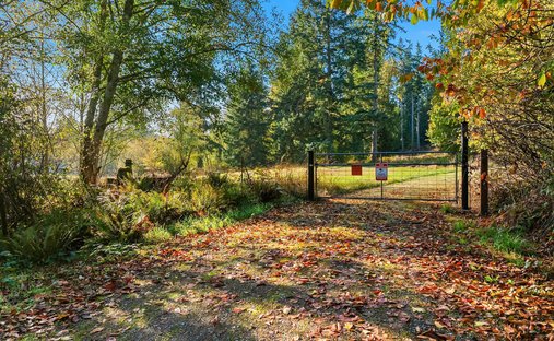 Land in Poulsbo, Washington, United States 1