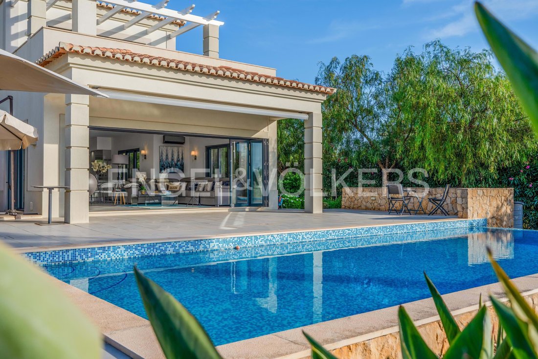 Villa in Estombar e Parchal, Algarve, Portugal 1 - 16485226