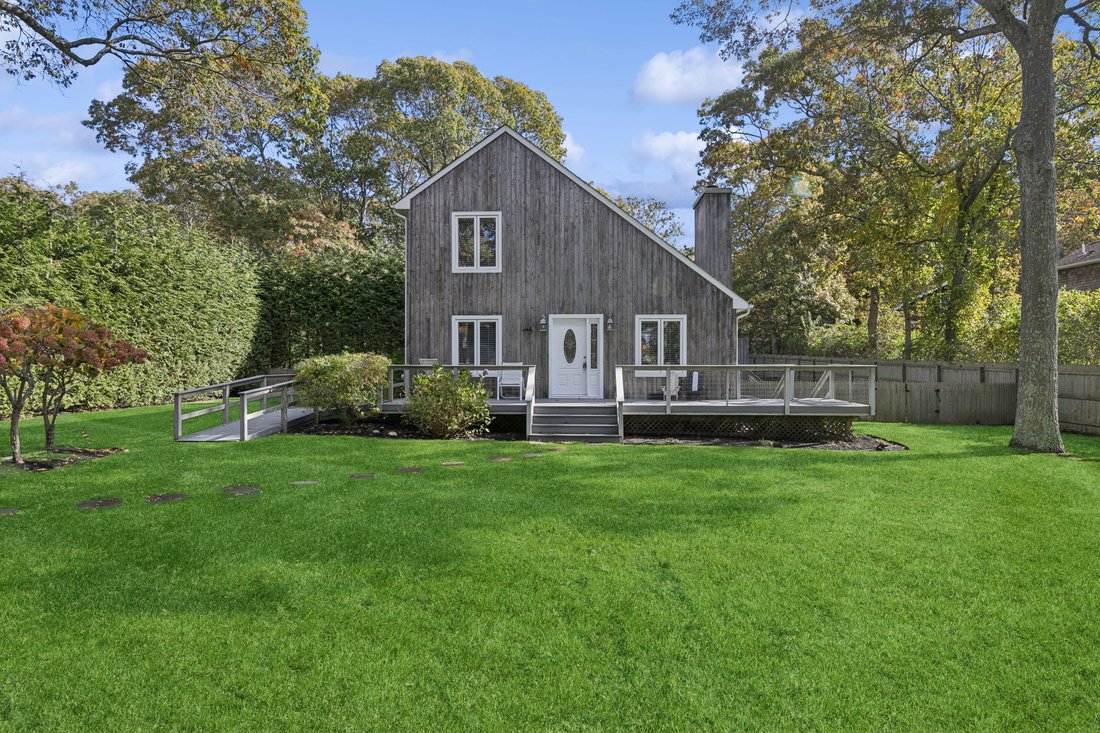 Westhampton Beach, New York, United States 1 - 16495323