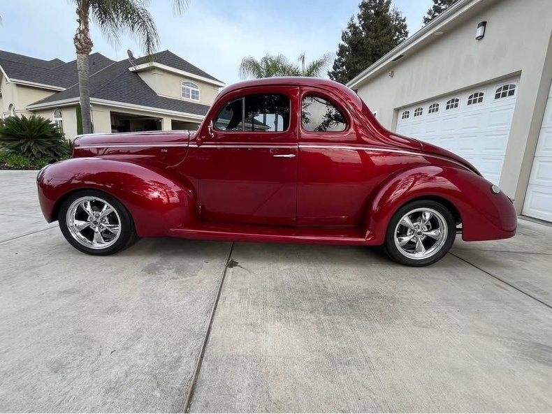 Coupe in Glendale, United States 2 - 16495964