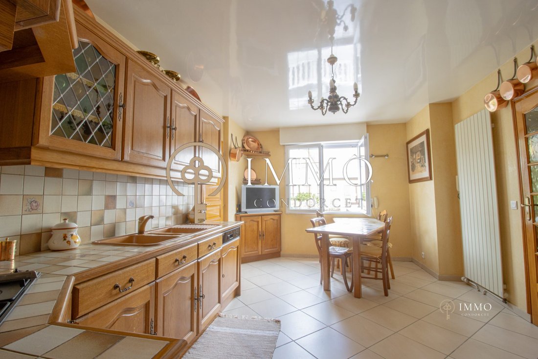 House in La Faiencerie-Le Clos Saint Cyr, Bourg-la-Reine, France 4 - 16496200