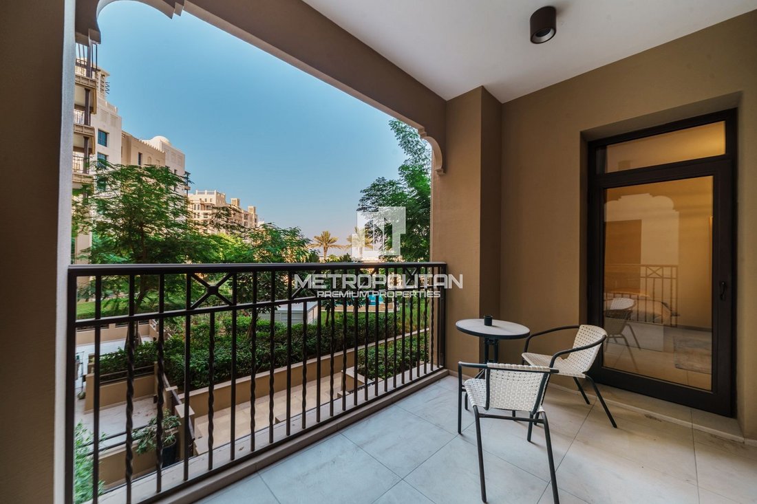 Apartment in Umm Suqeim, Dubai, United Arab Emirates 3 - 16486584