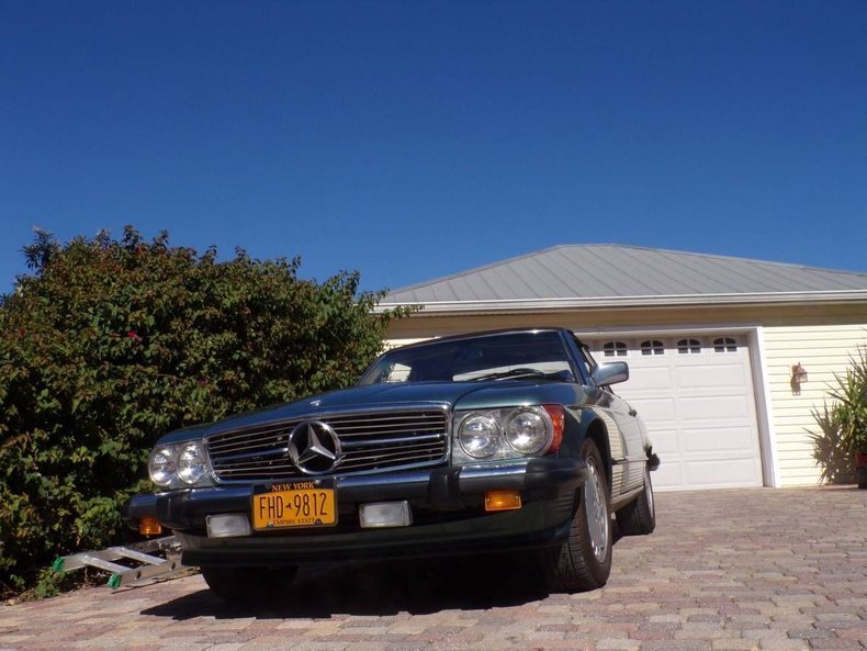 Cabriolet in Glendale, United States 1 - 16495990