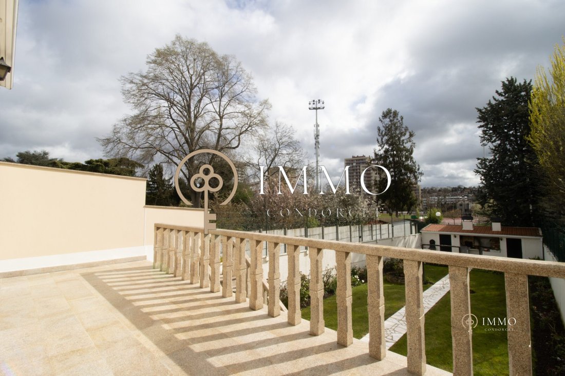 House in La Faiencerie-Le Clos Saint Cyr, Bourg-la-Reine, France 5 - 16496200