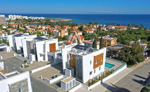 Villa in Paralimni, Famagusta, Cyprus 1