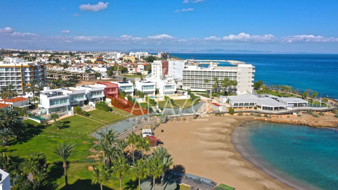 Villa in Paralimni, Famagusta, Cyprus 2 - 16496440