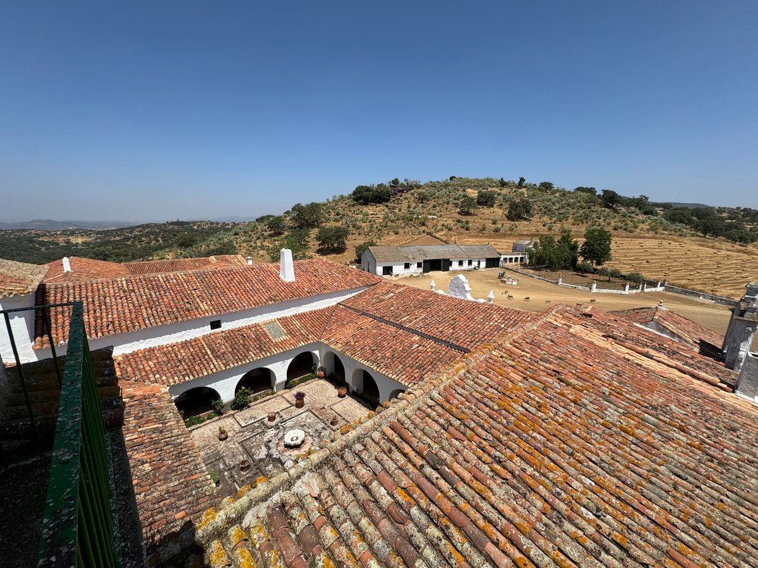 Finca in Cazalla de la Sierra, Andalusia, Spain 2 - 16496453