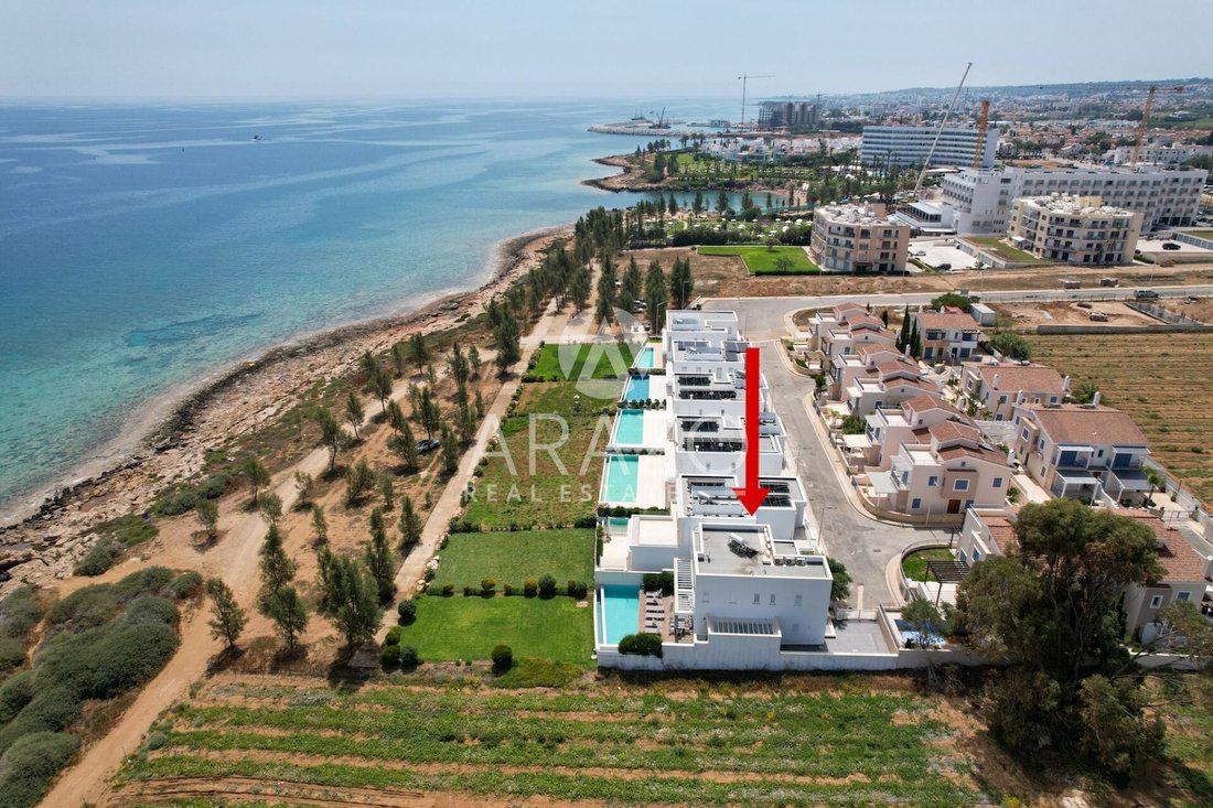 Villa in Paralimni, Famagusta, Cyprus 2 - 16496433