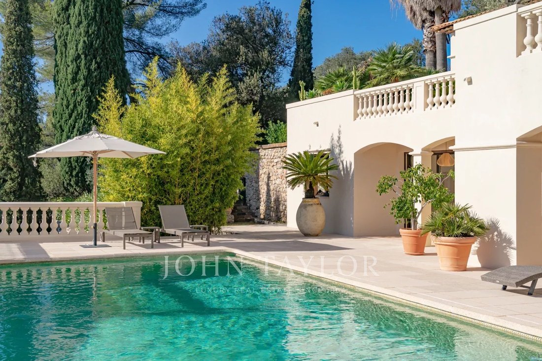 Villa in Nice, Provence-Alpes-Côte d'Azur, France 4 - 12586259
