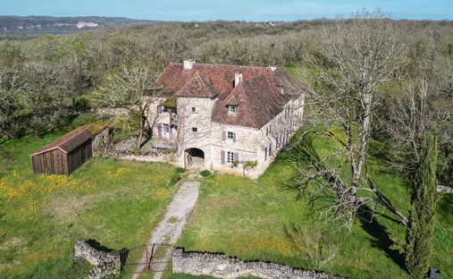 Castle for Sale in Martel, Occitanie, France