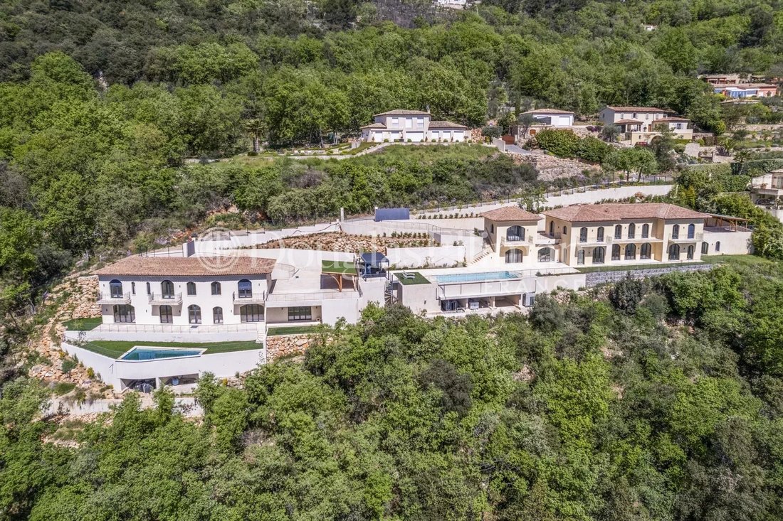 Villa in Cabris, Provence-Alpes-Côte d'Azur, France 1 - 14251872