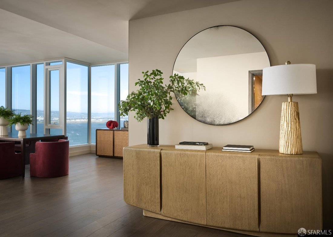Condo in San Francisco, California, United States 2 - 16497199