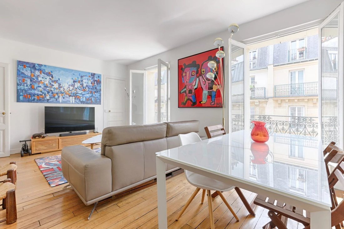 Apartment in Saint Philippe du Roule, Paris 8e Arrondissement, Paris 4 - 16497459