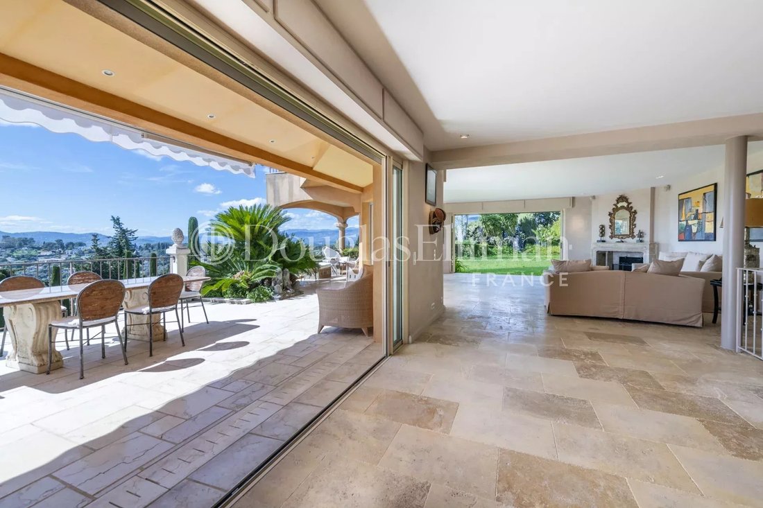 Villa in Mougins, Provence-Alpes-Côte d'Azur, France 5 - 14971506