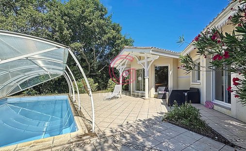 Maison à Sanguinet, Nouvelle-Aquitaine, France 1