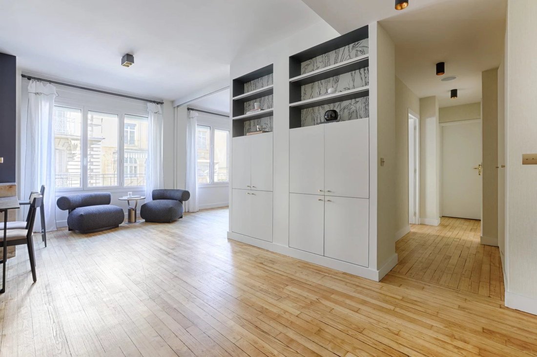 Apartment in Invalides, Paris 7e Arrondissement, Paris 1 - 16497201