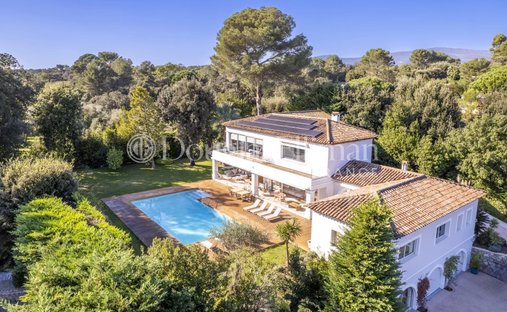 Villa in Valbonne, Provence-Alpes-Côte d'Azur, France 1