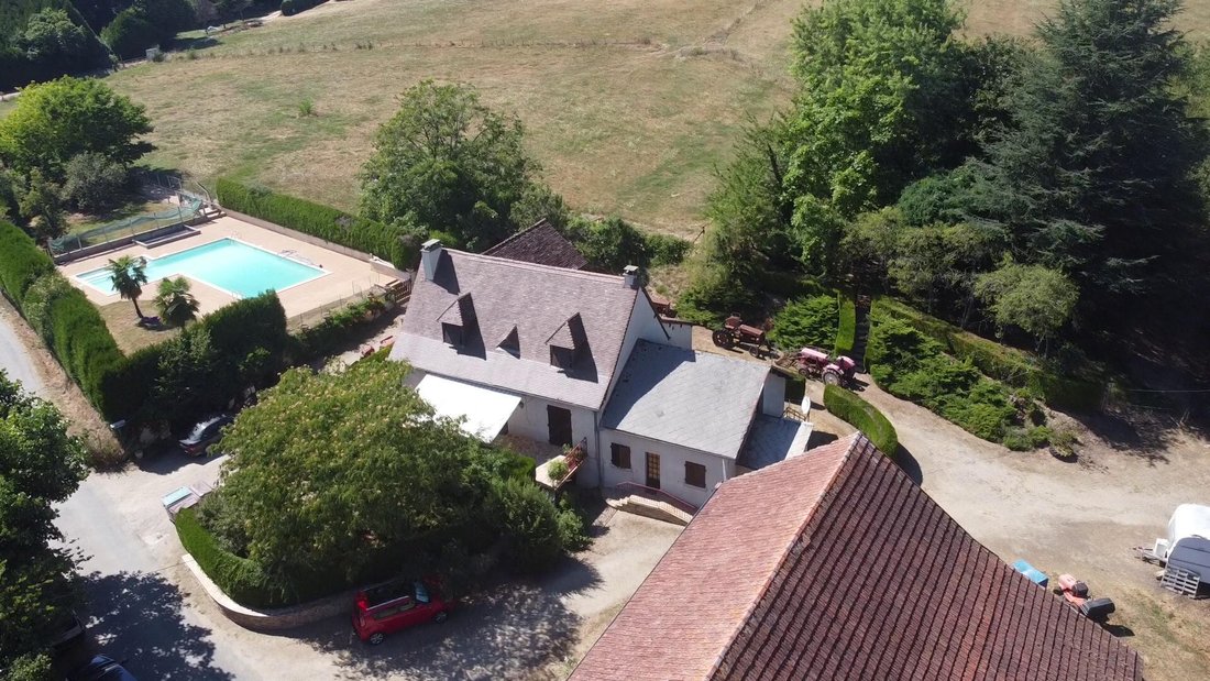 House in Les Cars, Nouvelle-Aquitaine, France 1 - 16500853