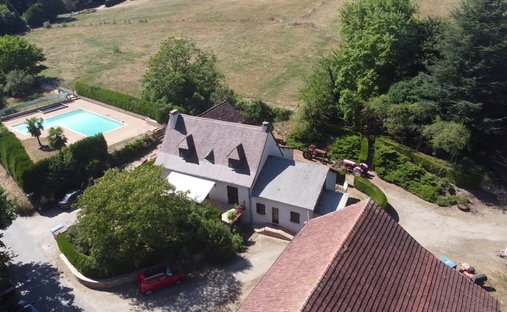 House in Les Cars, Nouvelle-Aquitaine, France 1