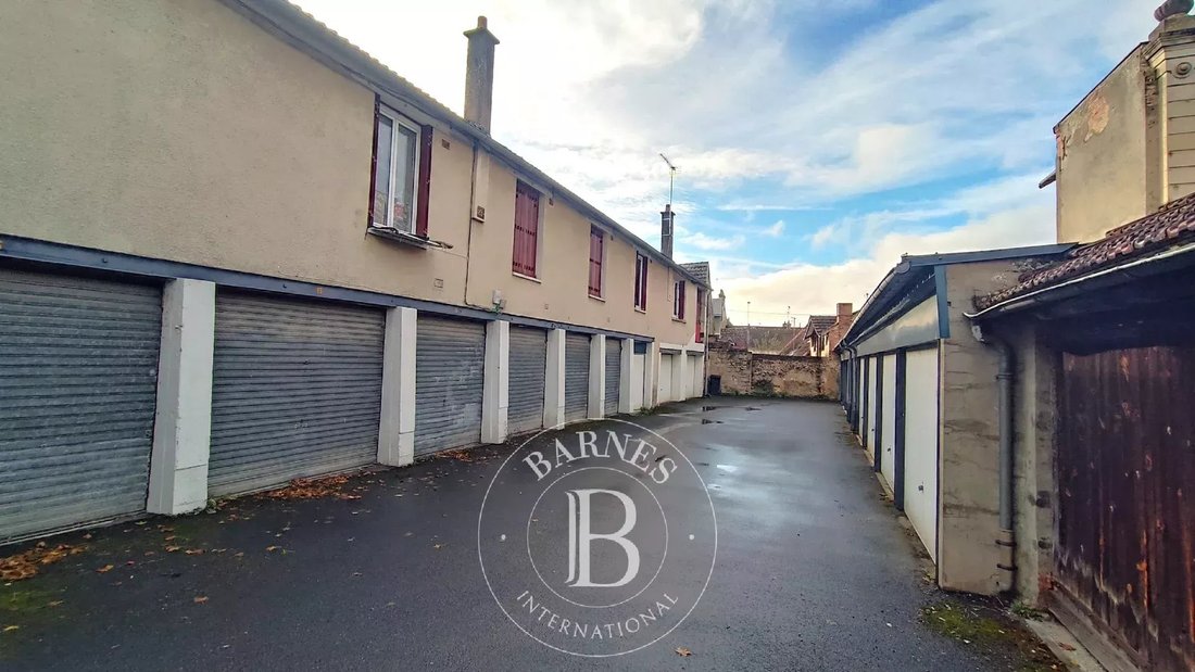Centre Ville, Romorantin-Lanthenay, France 4 - 16496533