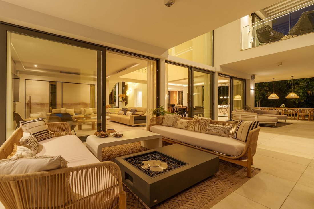 Villa in Marbella, Andalusia, Spain 3 - 16497729