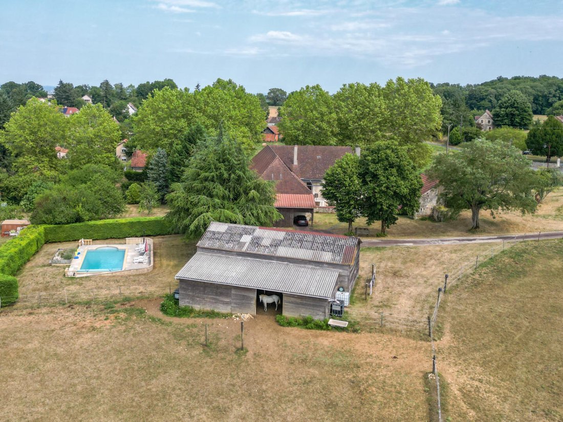 Estate in Gourdon, Occitania, France 4 - 16500688