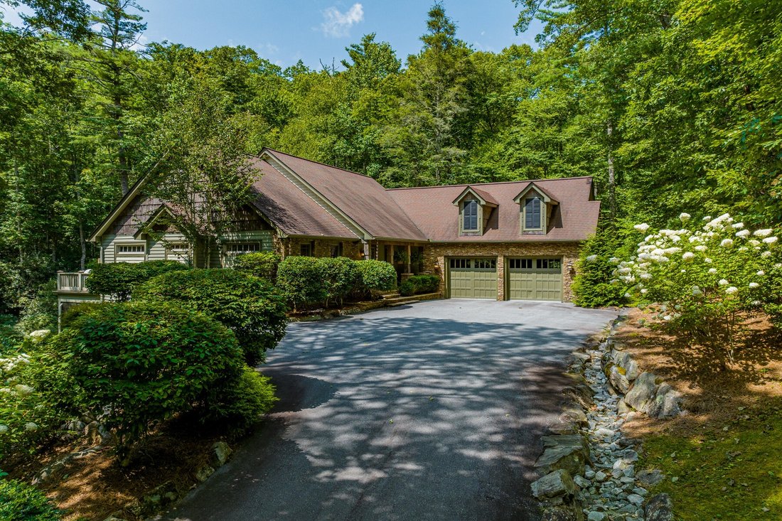 House in Highlands, North Carolina, United States 1 - 16496499