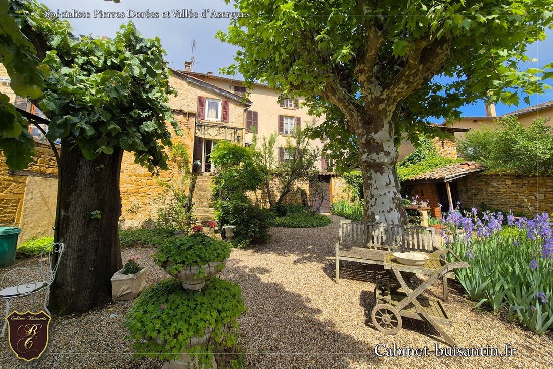 House in Saint-Laurent-d'Oingt, Val d'Oingt, France 1 - 16497333