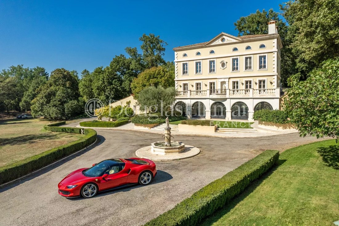 Villa a Callian, Provenza-Alpi-Costa Azzurra, Francia 2 - 14983313