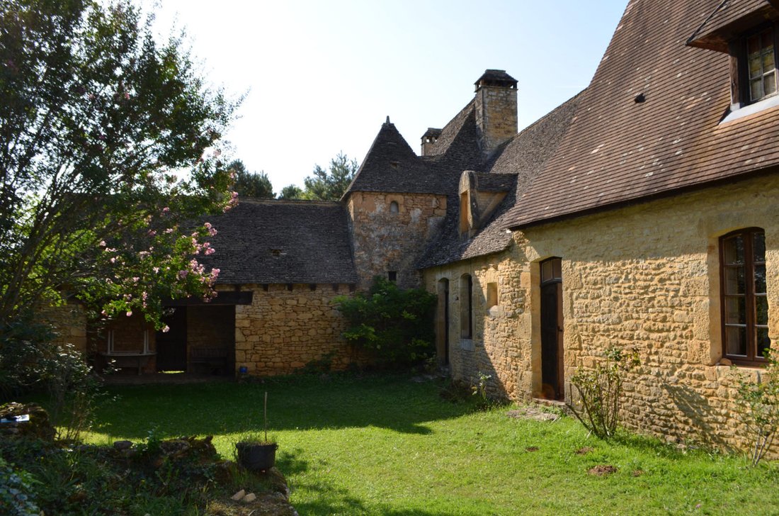 Estate in Montignac-Lascaux, Nouvelle-Aquitaine, France 2 - 16497959
