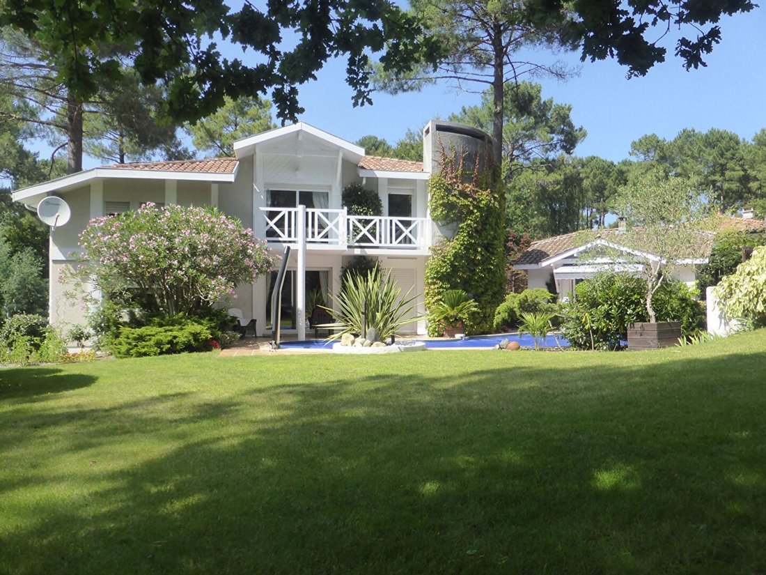 House in Biscarrosse, Nouvelle-Aquitaine, France 1 - 16498054