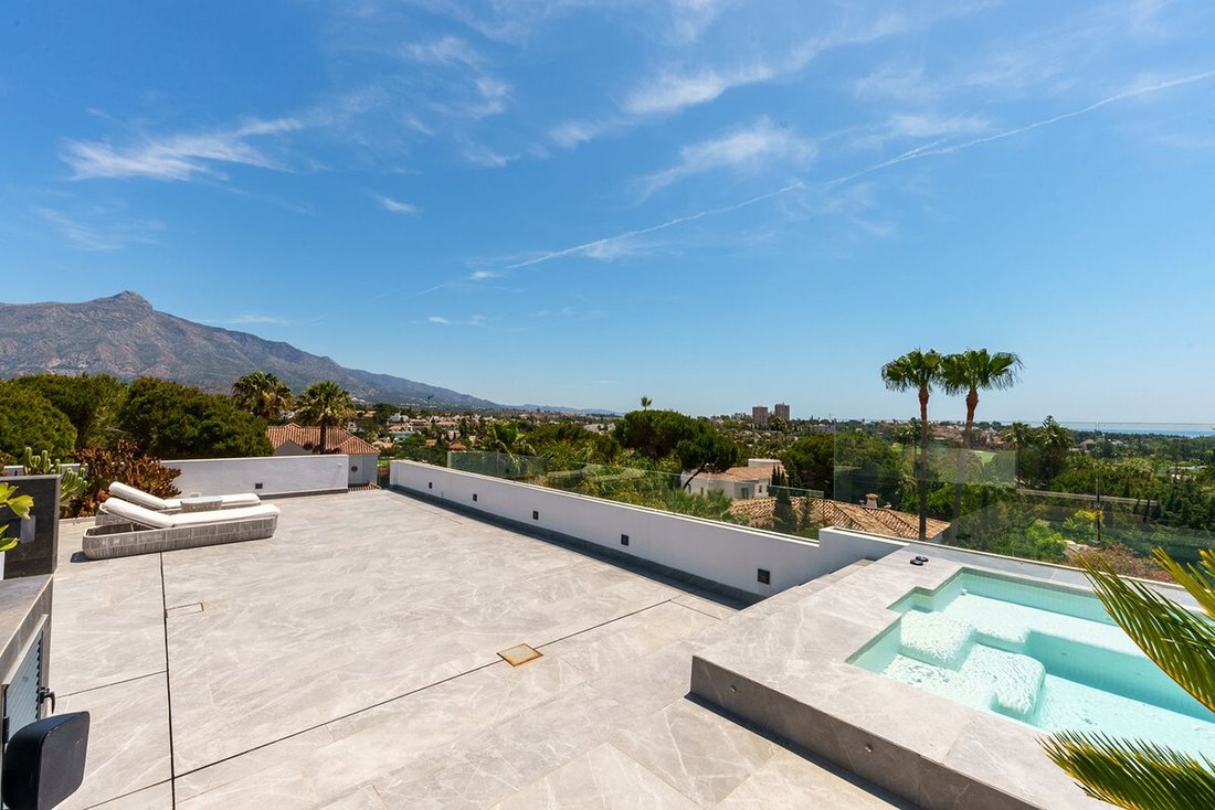 Villa in Puerto Banus, Marbella, Spain 3 - 16498031