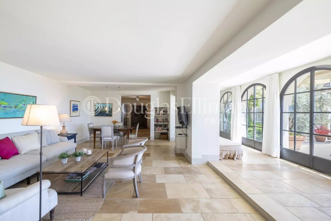 Apartment in Valbonne, Provence-Alpes-Côte d'Azur, France 3 - 14307962