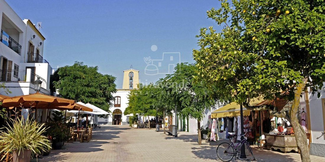 Villa in Santa Gertrudis de Fruitera, Santa Eularia des Riu, Balearic Islands 2 - 16497015