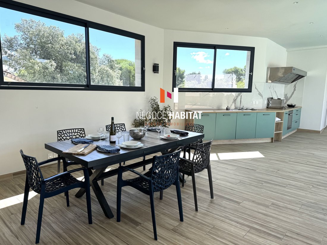 Villa in Camplanier, Nimes, France 5 - 16497964