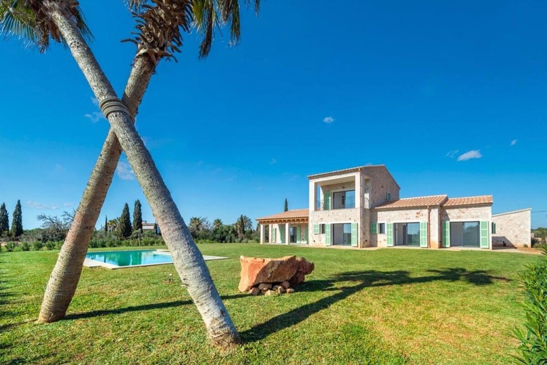 Finca in Campos, Balearic Islands, Spain 3 - 16498161