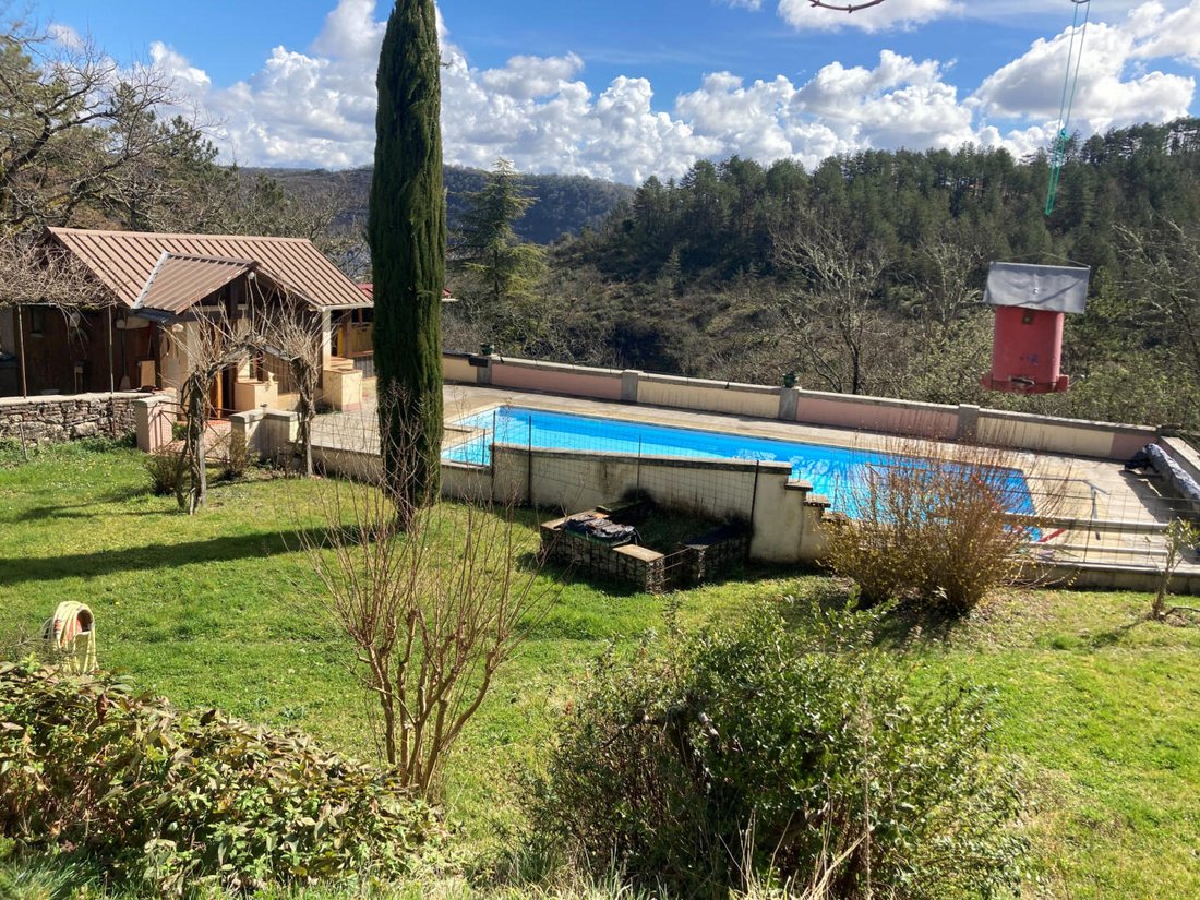 Estate in Saint Georges, Cahors, France 2 - 16500495